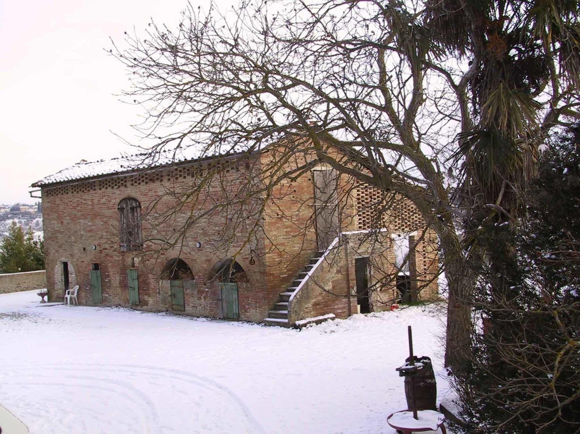 Agriturismo La Torretta Costalpino Eksteriør billede